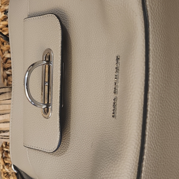 Dana Buchman Pebbled Faux Leather Crossbody (bin 5) - Picture 5 of 10